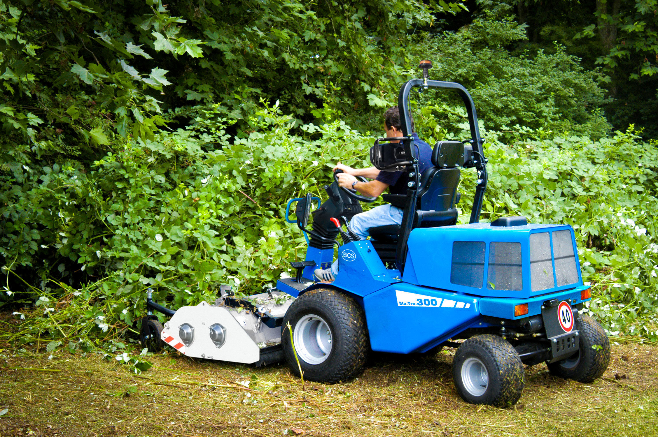 Ma.Tra. 300 Frontmäher (Grundgerät ohne Mähwerk)