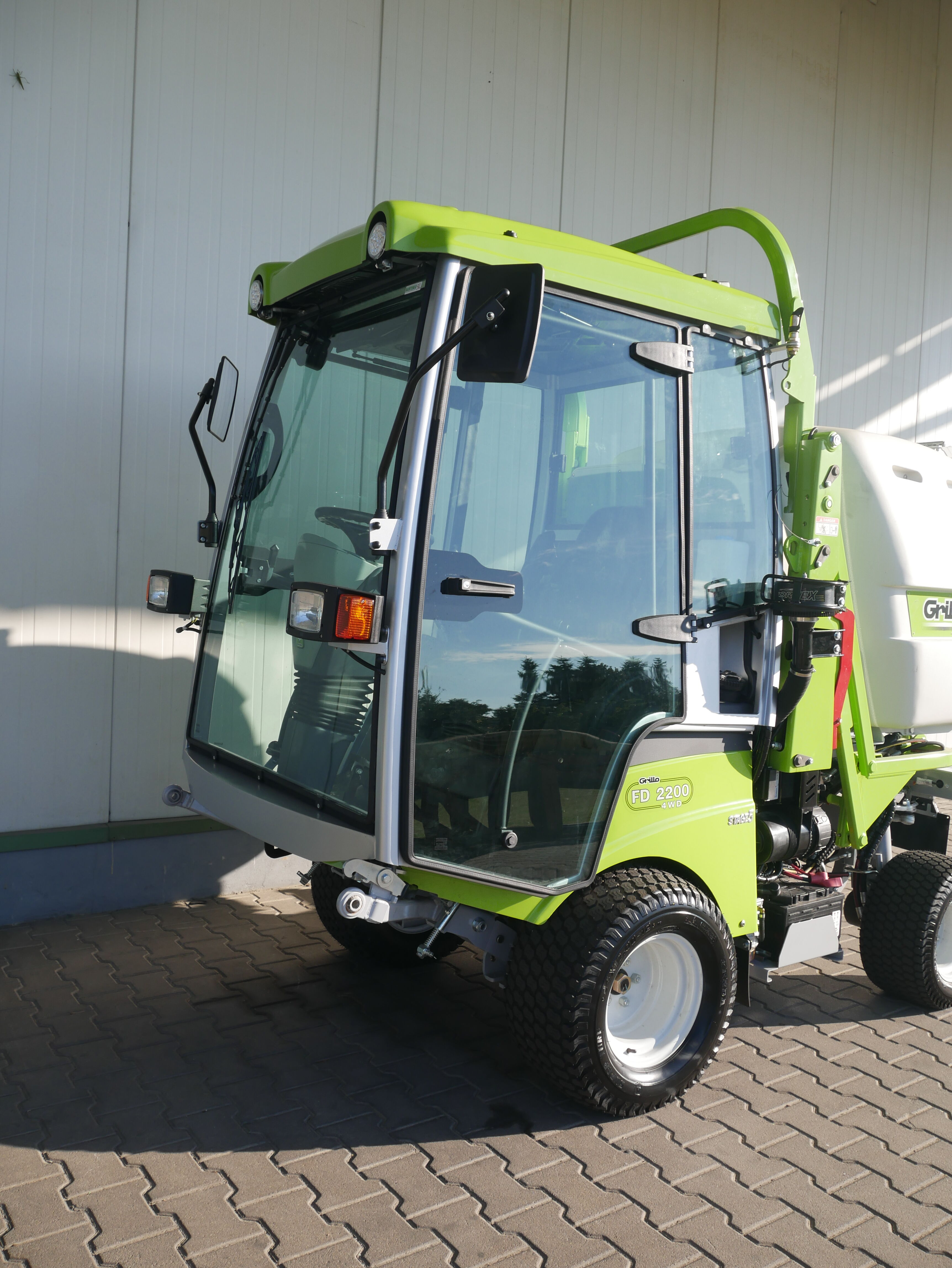 Grillo Frontmäher FD 13.09 4WD mit Kabine + Heizung + Klimaanlage