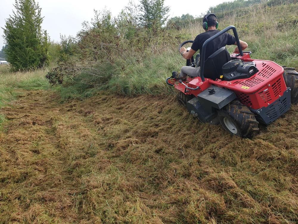Benassi Schlegelmäher Aufsitzmäher FOX 95 4WD - Allrad