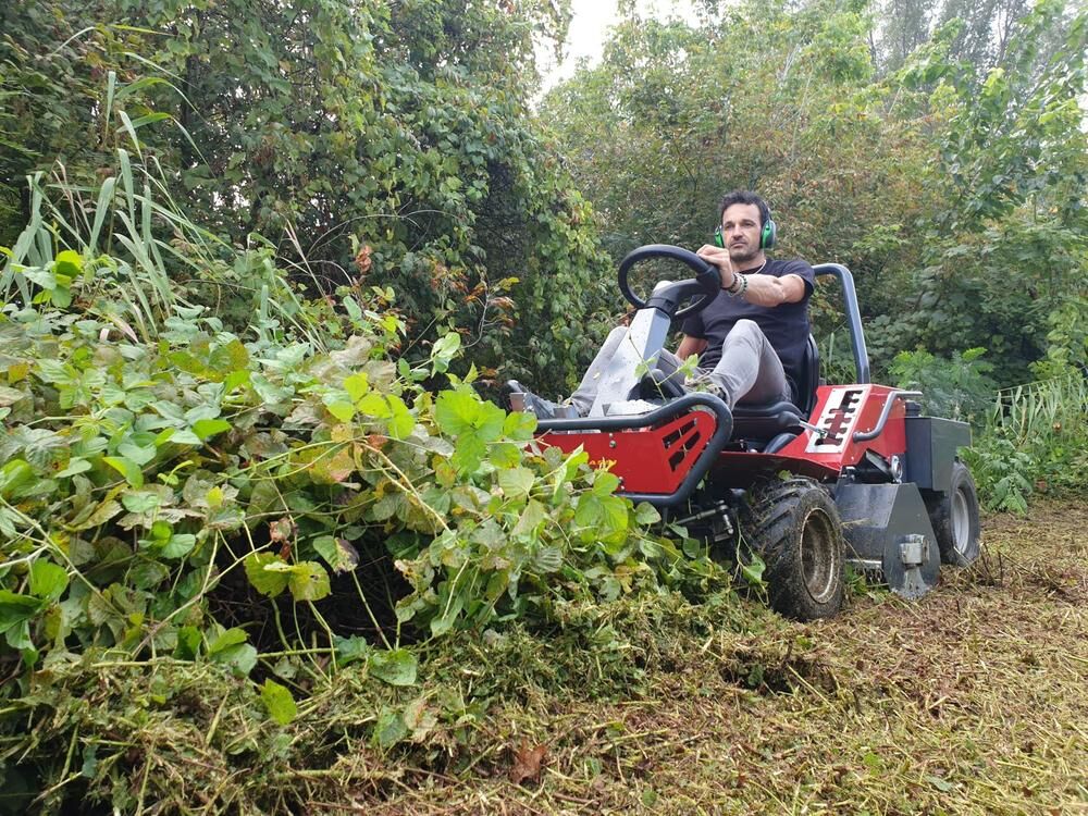 Benassi Schlegelmäher Aufsitzmäher FOX 95 4WD - Allrad